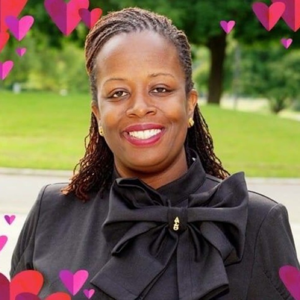 Meet your Posher, Angela